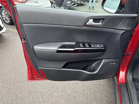 Used 2021 Kia Sportage EX w/ EX Technology Package image 13