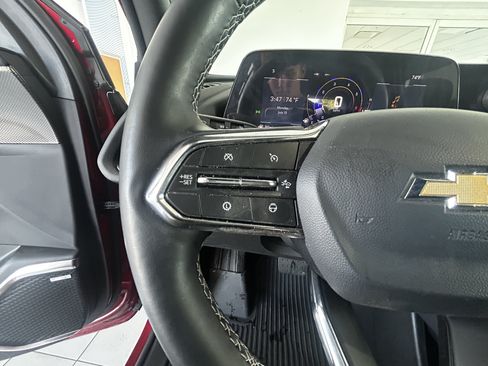 Used 2025 Chevrolet Traverse High Country w/ LPO, Floor Liner Package AWD/4WD image 11