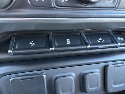 Used 2018 Chevrolet Silverado 1500 LTZ w/ LPO, Black Pack image 29