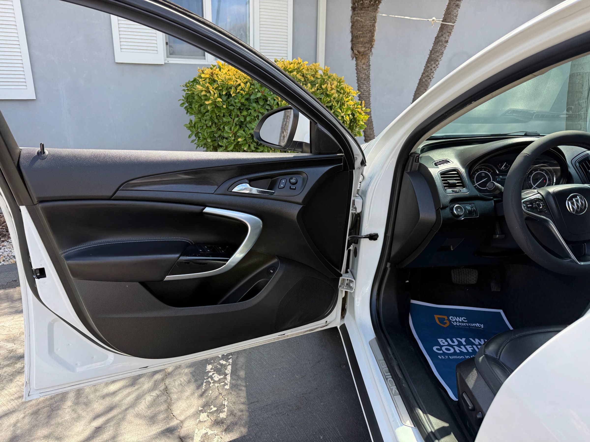 Used 2014 Buick Regal FWD image 21