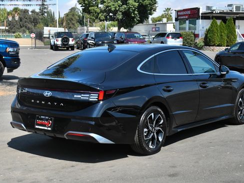Used 2024 Hyundai Sonata SEL image 8