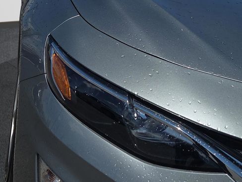 Used 2024 Chevrolet Malibu LT FWD image 18
