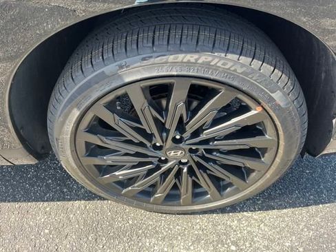 New 2025 Hyundai Santa Fe Calligraphy image 12