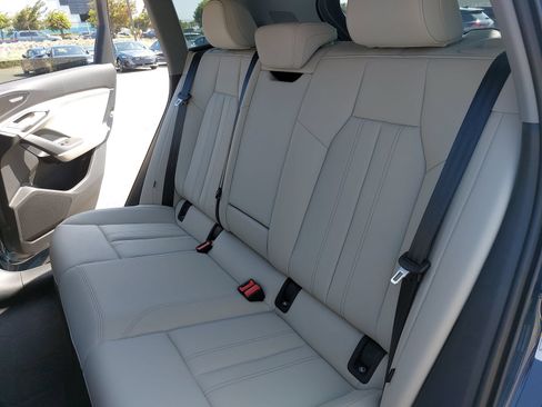 New 2027 Audi Q6 e-tron Premium Plus AWD/4WD image 14