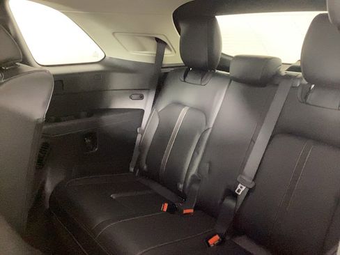 Used 2024 MAZDA CX-90 3.3 Turbo w/ Select Package image 14