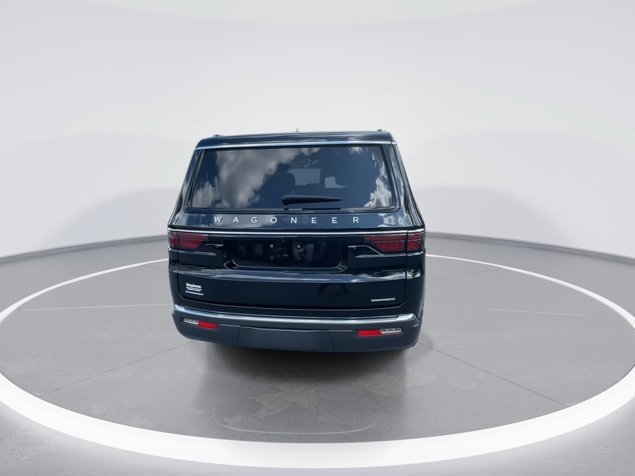 Used 2022 Jeep Wagoneer Series III AWD/4WD image 17