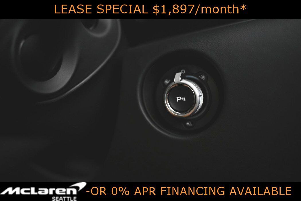 Used 2025 McLaren Artura Spider RWD image 29