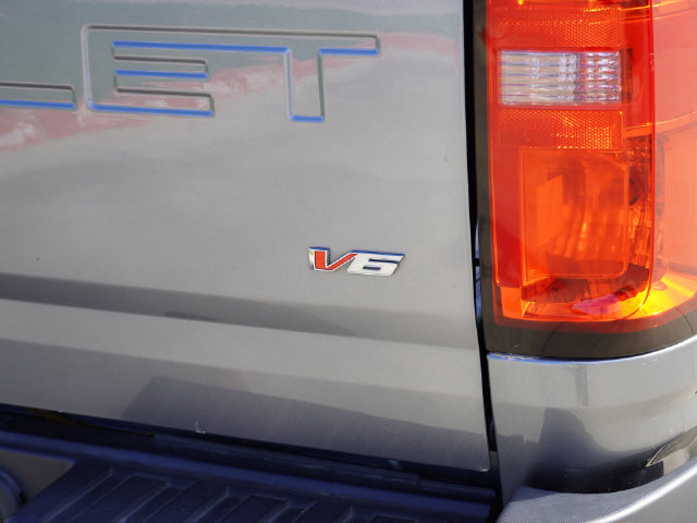 Used 2021 Chevrolet Colorado LT w/ LT Convenience Package RWD image 21