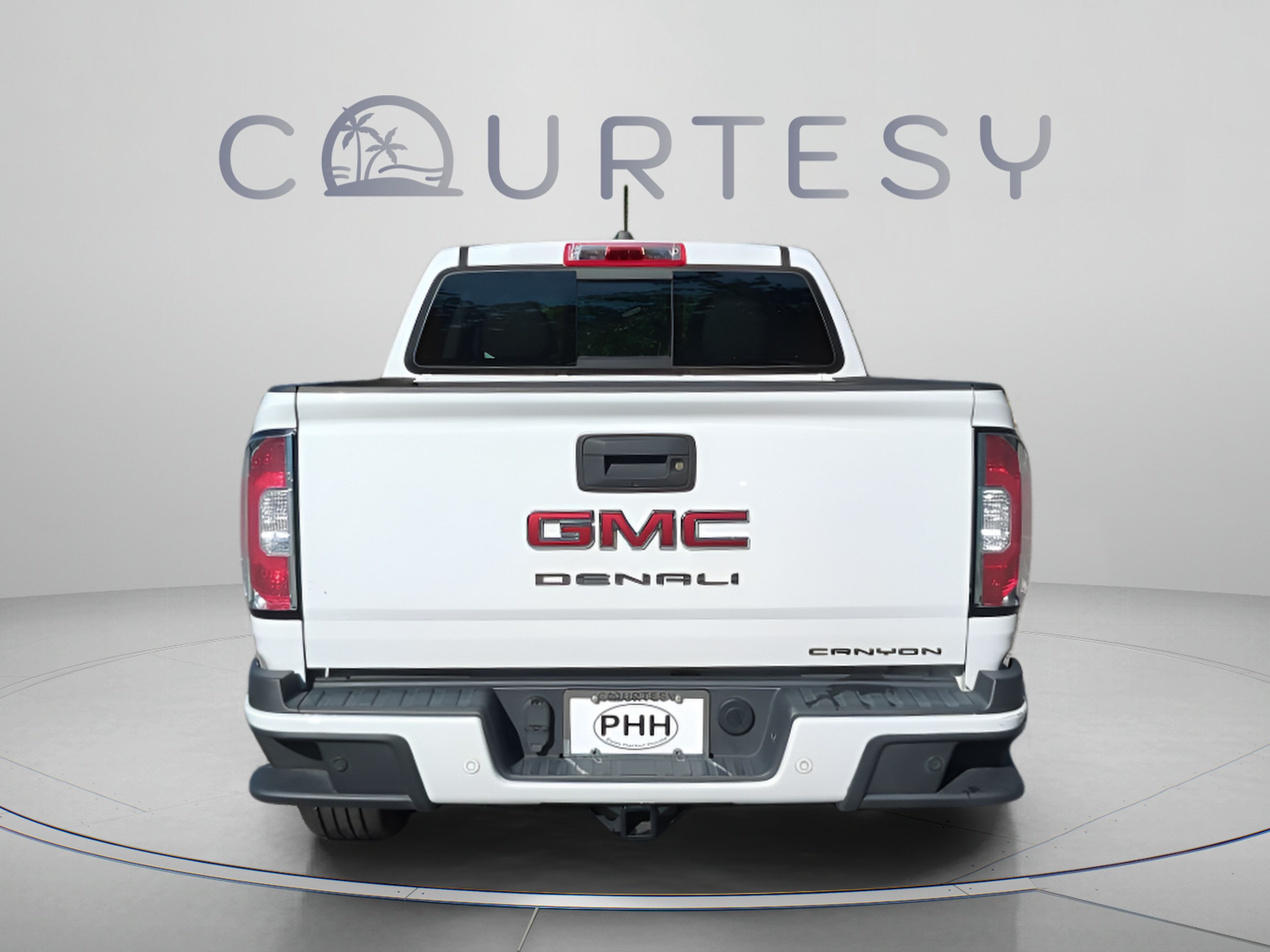 Used 2021 GMC Canyon Denali RWD image 6