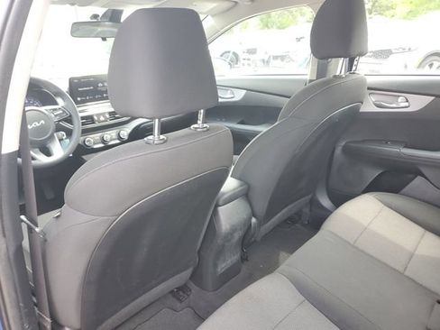 Certified 2023 Kia Forte LXS FWD image 8