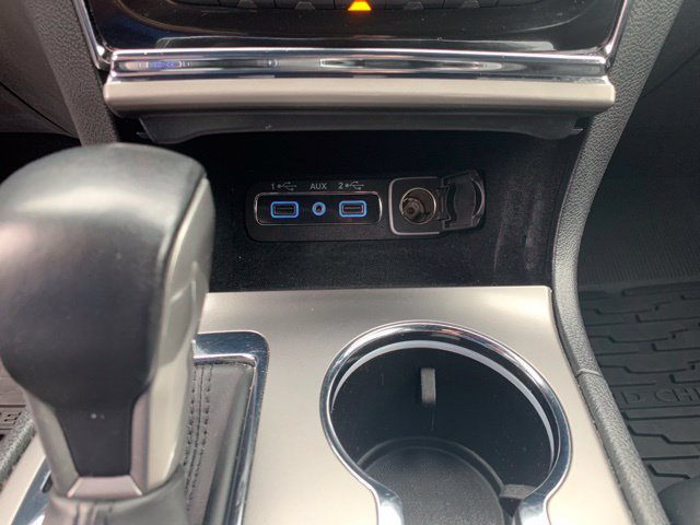 Used 2022 Jeep Grand Cherokee Laredo X AWD/4WD image 36