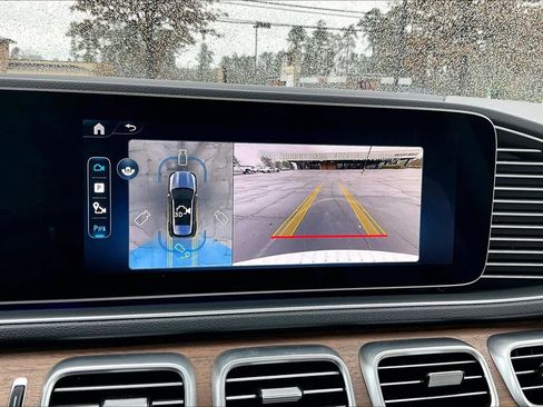 Used 2025 Mercedes-Benz GLE 450e 4MATIC image 27