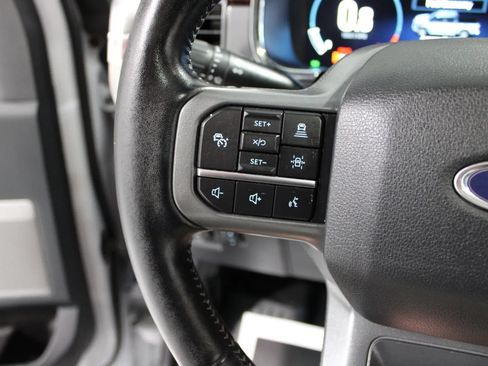 Used 2022 Ford F150 Lariat w/ Equipment Group 502A High AWD/4WD image 33