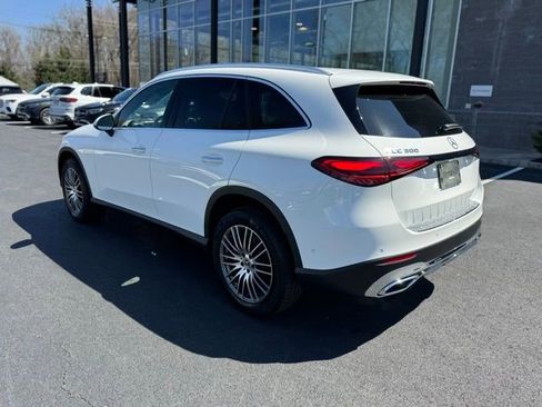 Used 2026 Mercedes-Benz GLC 300 4MATIC image 5