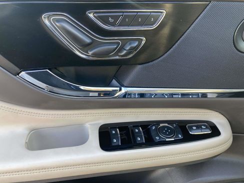 Used 2021 Lincoln Corsair Grand Touring w/ Equipment Group 301A image 20