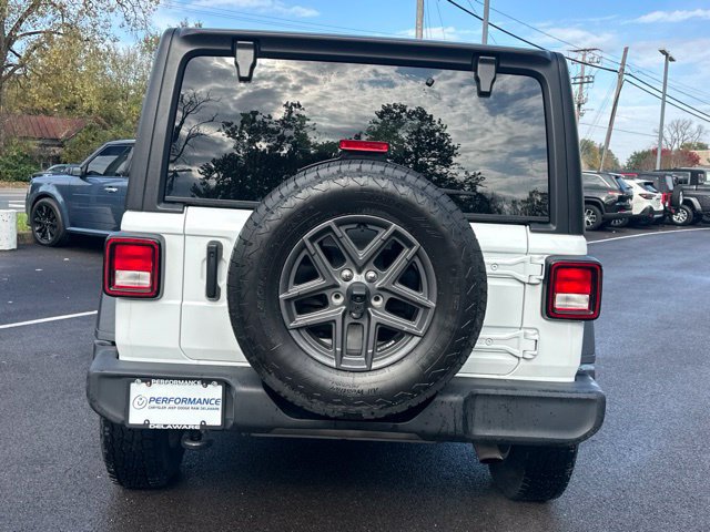 Used 2024 Jeep Wrangler Sport AWD/4WD image 14