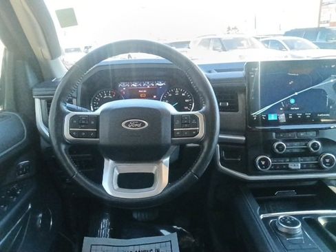 Used 2023 Ford Expedition Max XLT image 26