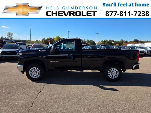 New 2026 Chevrolet Silverado 3500 LT image 4