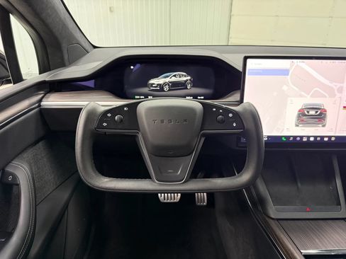 Used 2024 Tesla Model X AWD/4WD image 20