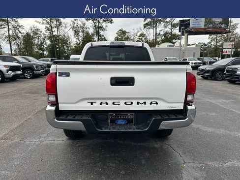 Used 2021 Toyota Tacoma SR5 image 5