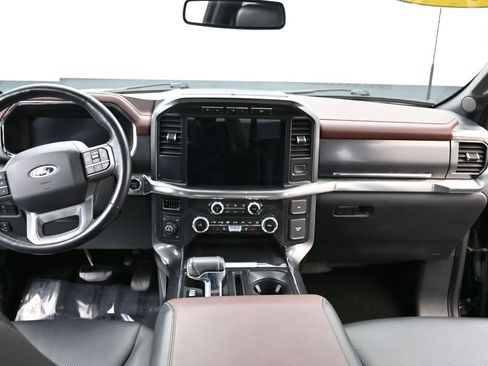 Used 2023 Ford F150 Lariat w/ Equipment Group 502A High image 9