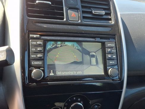 Used 2015 Nissan Versa Note SV FWD image 17