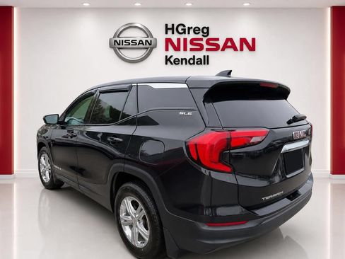 Used 2020 GMC Terrain SLE AWD/4WD image 2