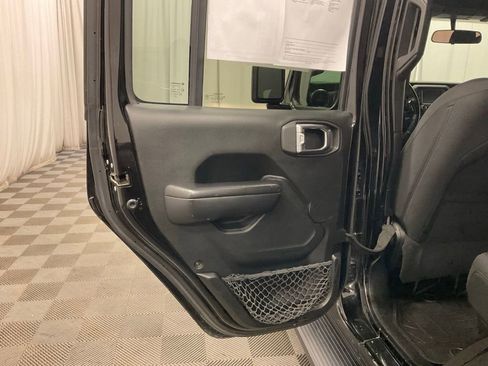 Used 2020 Jeep Gladiator Sport w/ Quick Order Package 24S image 20