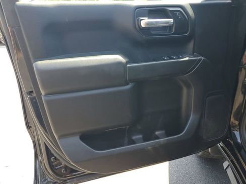 Used 2019 Chevrolet Silverado 1500 Custom Trail Boss w/ Custom Convenience Package image 21