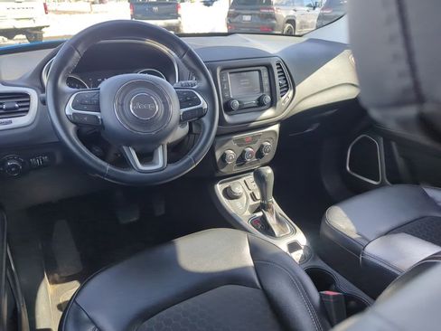 Used 2018 Jeep Compass Latitude w/ Trailer Tow Group image 14