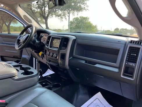 Used 2018 RAM 3500 Tradesman w/ Chrome Appearance Group AWD/4WD image 20
