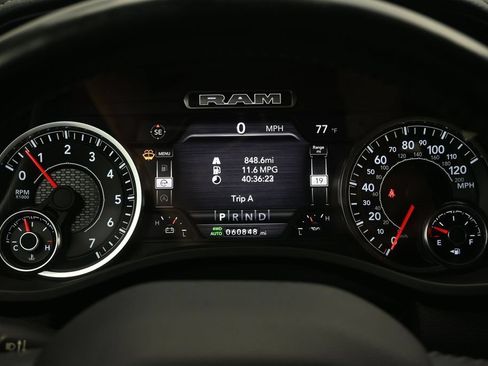 Used 2022 RAM 1500 Laramie AWD/4WD image 19