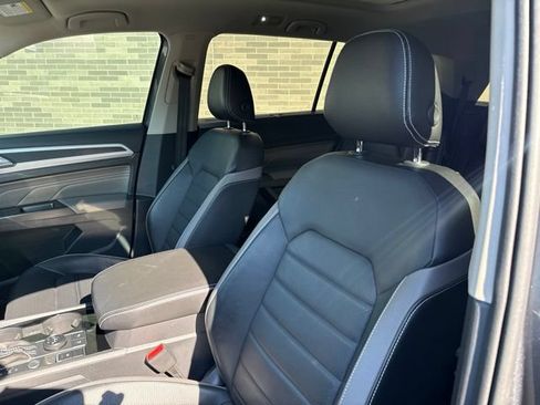 Used 2021 Volkswagen Atlas SEL Premium AWD/4WD image 16