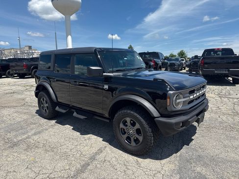 Used 2023 Ford Bronco Big Bend AWD/4WD image 4