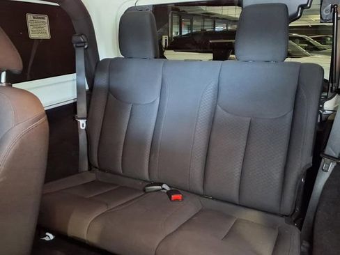Used 2015 Jeep Wrangler Sport w/ Connectivity Group image 17