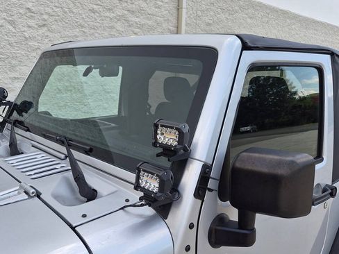 Used 2012 Jeep Wrangler Sport AWD/4WD image 27