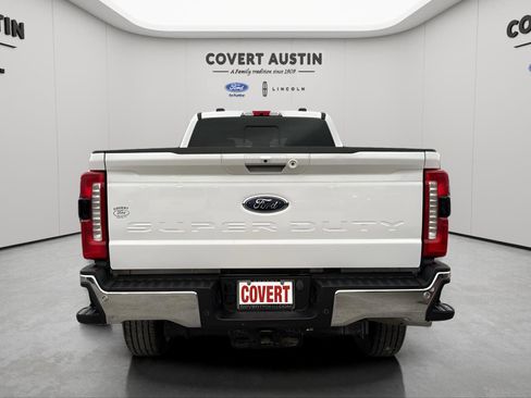 Used 2024 Ford F350 Lariat w/ Lariat Ultimate Package image 4