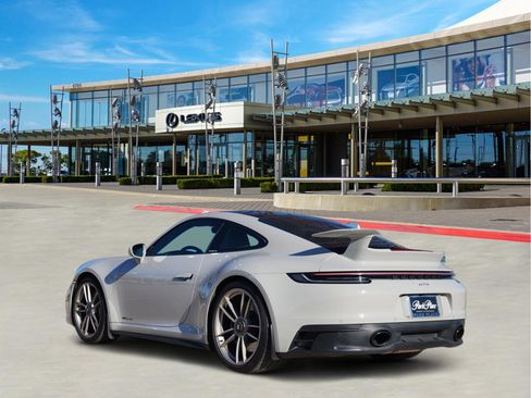 Used 2022 Porsche 911 Carrera 4 GTS image 4