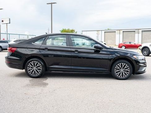 Used 2020 Volkswagen Jetta SE FWD image 7