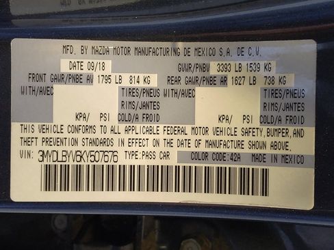 Used 2019 Toyota Yaris XLE FWD image 33