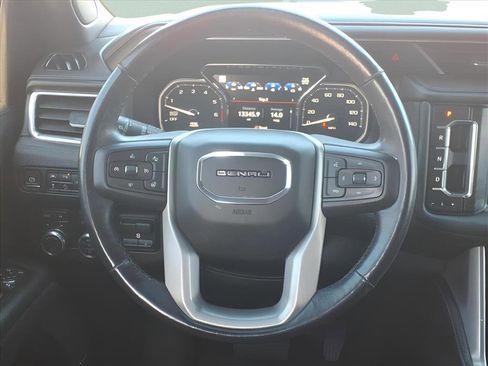 Used 2021 GMC Yukon XL Denali w/ Denali Ultimate Package image 28