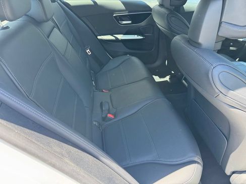 Used 2023 Mercedes-Benz C 300 Sedan image 21