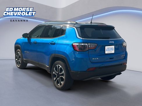 Used 2022 Jeep Compass Limited image 3
