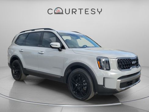 Used 2023 Kia Telluride EX X-Line image 6
