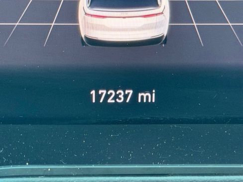 Used 2024 Jeep Wagoneer Launch Edition AWD/4WD image 40