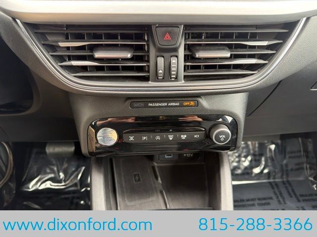 Used 2023 Ford Escape Platinum AWD/4WD image 16