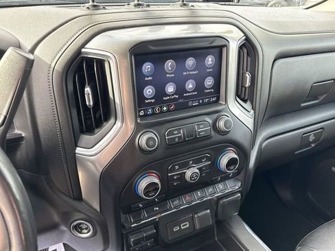 Used 2022 Chevrolet Silverado 1500 LT Trail Boss w/ LT Trail Boss Premium Package image 16