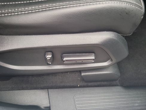 Used 2024 Honda Pilot Touring image 31