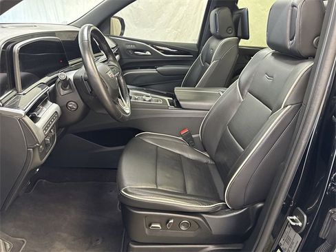 Used 2022 Cadillac Escalade Sport w/ Touring Package image 10