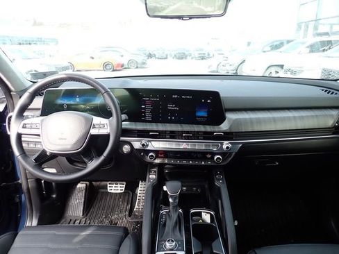 Used 2025 Kia Telluride SX Prestige image 10